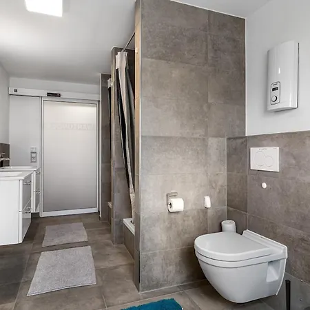 Be01 Grosse In Apartament